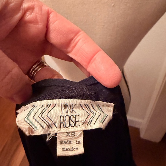 Pink Rose Black Women's Blouse - Picture 8 of 9